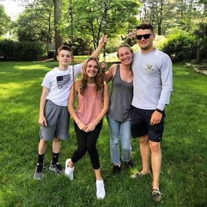 Meet your Posher, Ross